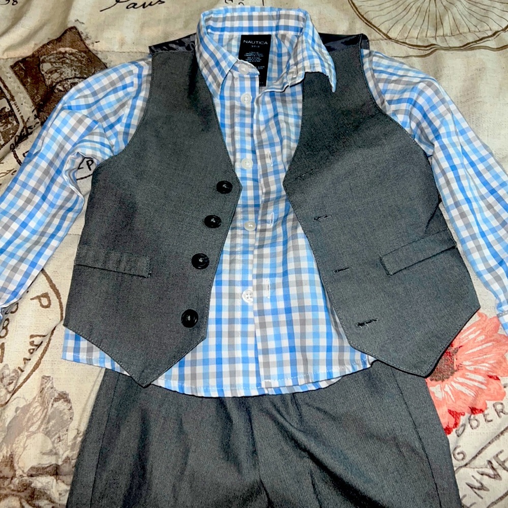 Boys nautica 3 piece suit 3T